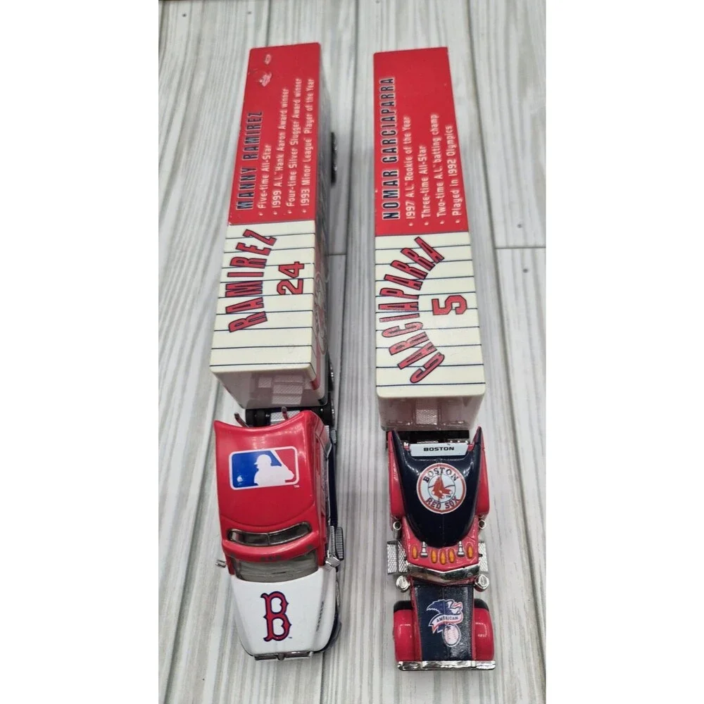 2 Vintage Boston Red Sox Fleer Team Collectibles Nomar Manny Tractor Trailer 1:8